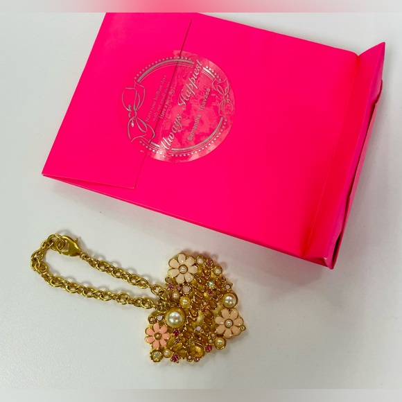 Samantha Thavasa Bag Charm